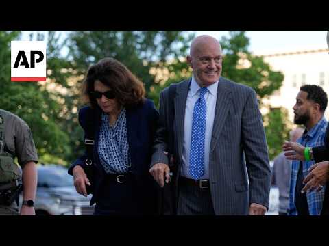 charlie-kirk’s-parents-arrive-to-court-for-hearing-in-tyler-robinson-case