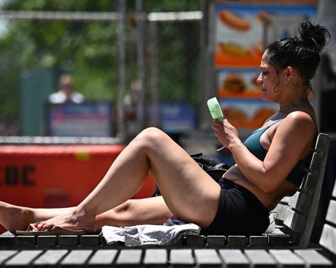 deadly-heat-dissipates-as-thunderstorms-expected-to-bring-flash-flooding