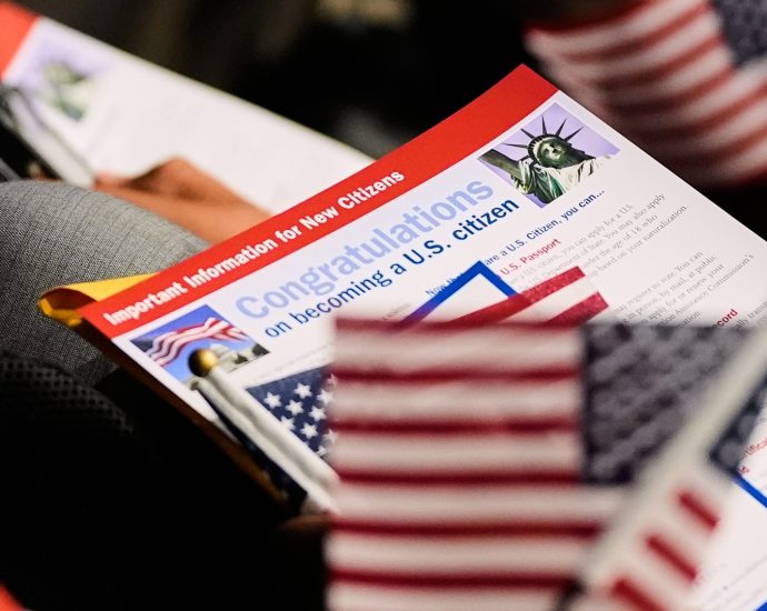 a-federal-tool-to-catch-unauthorized-immigrants-is-caught-in-a-judicial-tug-of-war
