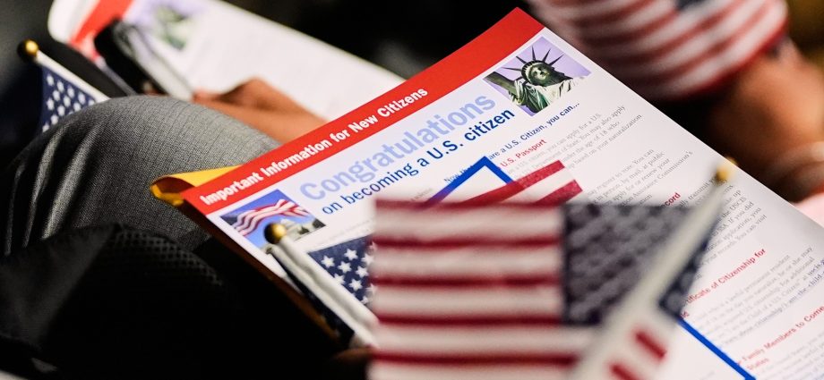 a-federal-tool-to-catch-unauthorized-immigrants-is-caught-in-a-judicial-tug-of-war
