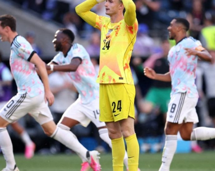 balogun-reprieve-in-vain-as-belgium-beat-usa-to-set-up-spain-quarterfinal