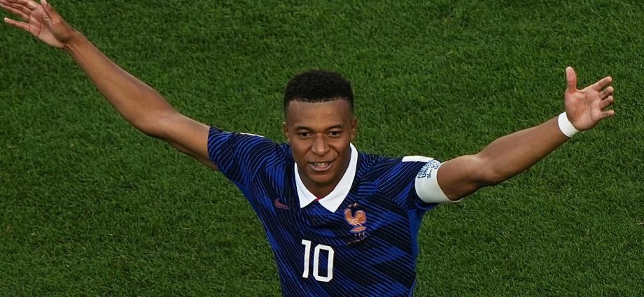 france’s-kylian-mbappe-condemns-‘despicable’-paraguayan-senator-over-racist-remarks