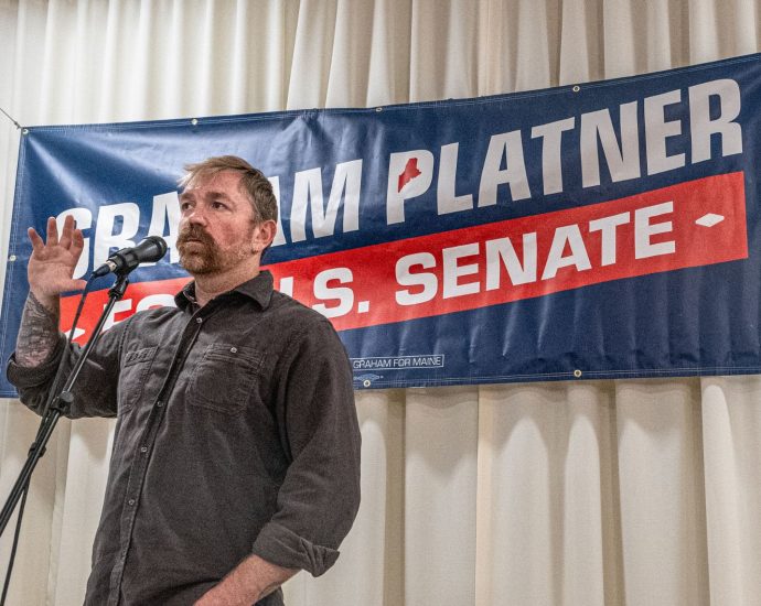 “troubling,-serious,-false”:-platner-says-he’ll-take-time-to-“reflect”-following-assault-allegation