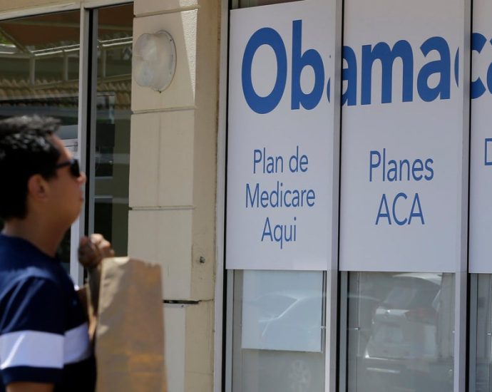 obamacare-enrollment-dropped-sharply-after-subsidies-expired,-new-data-shows