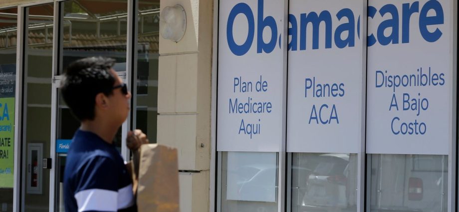 obamacare-enrollment-dropped-sharply-after-subsidies-expired,-new-data-shows