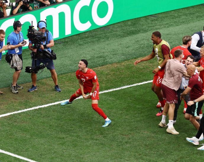 switzerland-face-argentina-in-world-cup-quarterfinal-after-beating-colombia