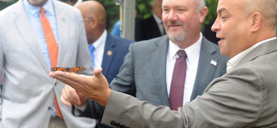 nasa-transfers-‘hundred-acre-wood’-to-patuxent-research-refuge