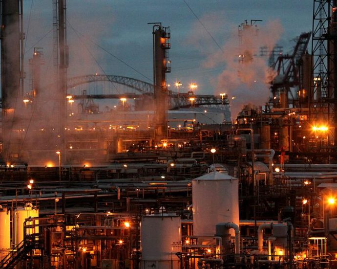 environmental-justice-group-sues-california-over-carbon-market-overhaul