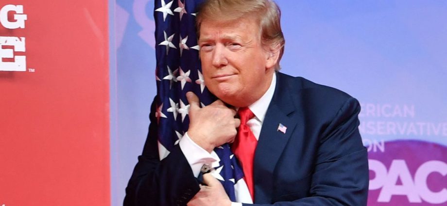 rock-star-blasts-‘tyrant’-the-traitor-in-seething-july-4th-post:-‘maga-doesn’t-own-our-flag’
