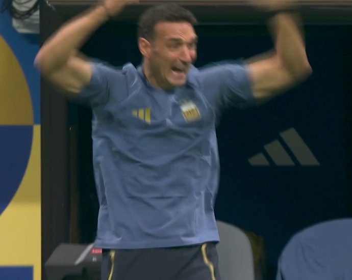 la-otra-hazana-de-messi:-logro-que-scaloni-festejara-un-gol-por-primera-vez-en-el-mundial