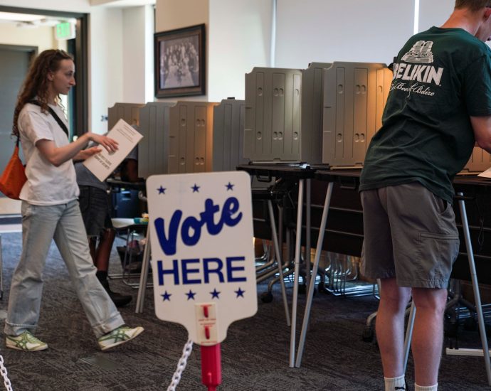 doj-warns-election-officials-of-possible-criminal-charges-over-voter-rolls