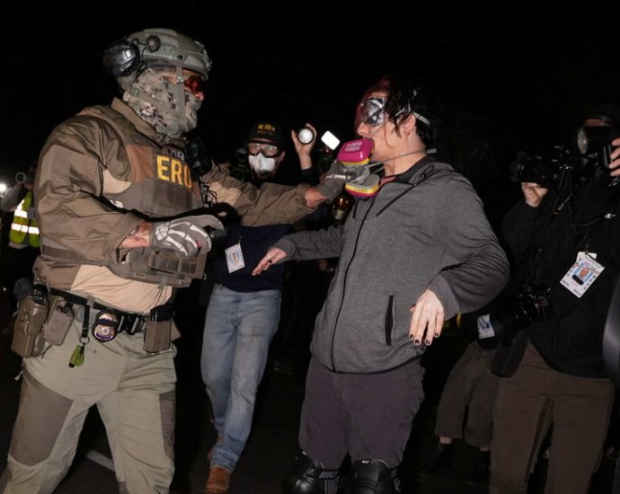 when-the-media-turned-away,-ice-got-worse