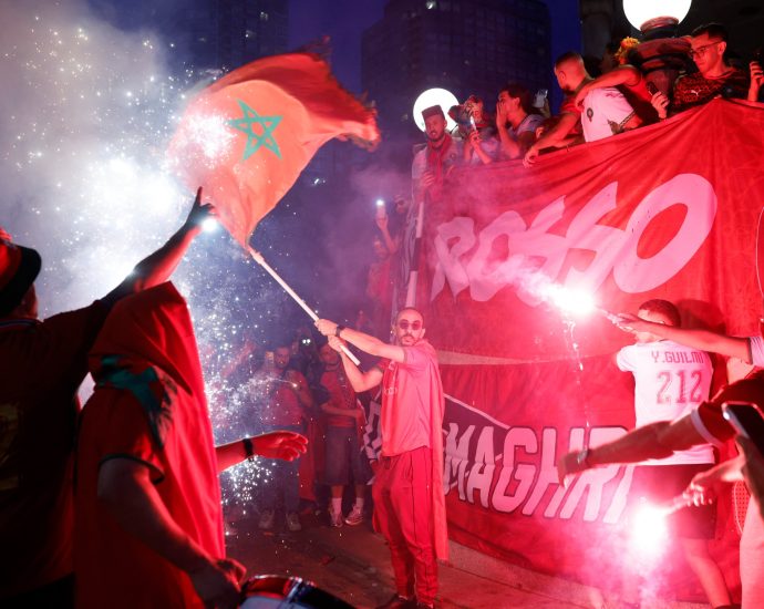 fireworks-as-morocco-and-france-fans-party-ahead-of-world-cup-match