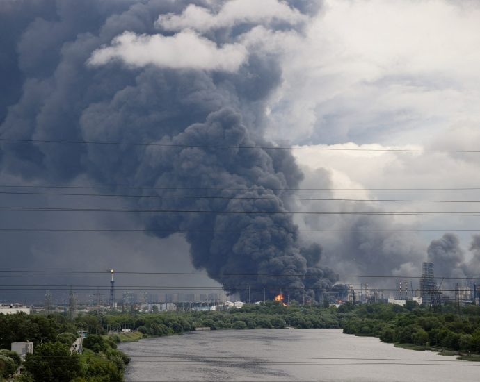 ukraine-targets-russian-oil-depots-and-tankers-in-drone-attacks