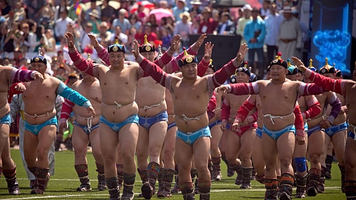 wrestlers-train-for-mongolia’s-iconic-naadam-festival