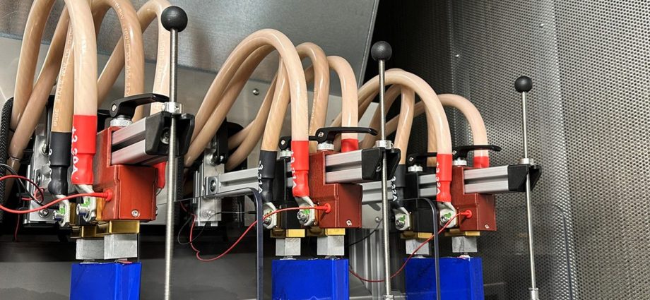 cammotive-and-thermulon-to-test-aeromotive-thermal-runaway-barrier-for-ev-batteries