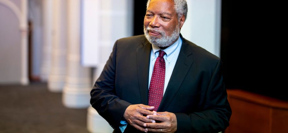 smithsonian-pushes-back-on-white-house-report-labeling-it-‘extreme’