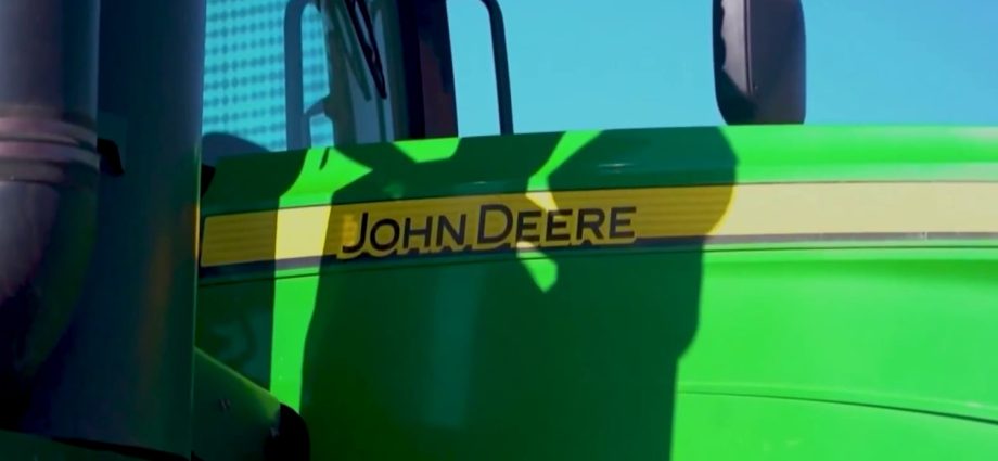 farmers-gain-access-to-critical-equipment-repair-tools-in-john-deere-settlement