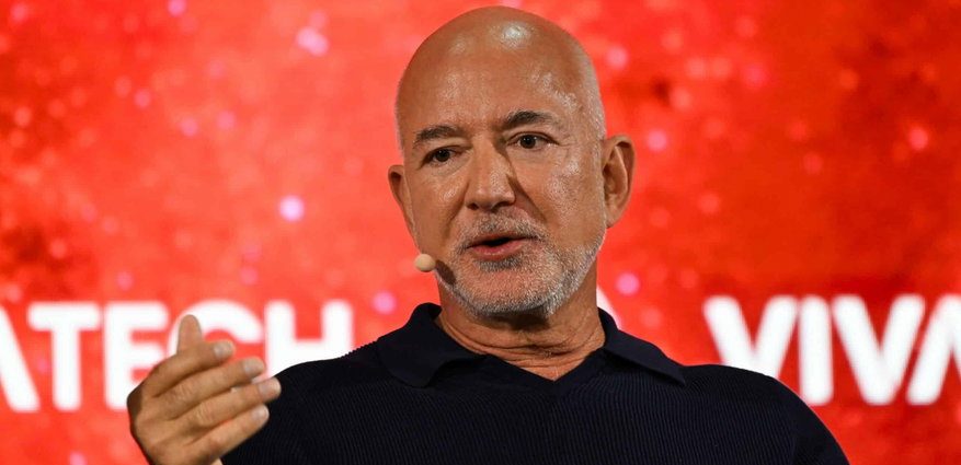 one-year-later:-bezos’-wapo-cheerleads-for-maga,-billionaires-and-ai