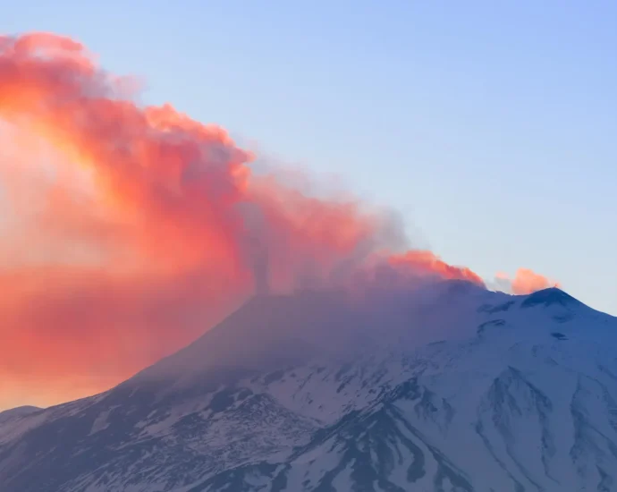 europe’s-most-active-volcano-may-have-a-secret-origin