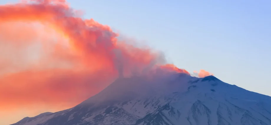 europe’s-most-active-volcano-may-have-a-secret-origin