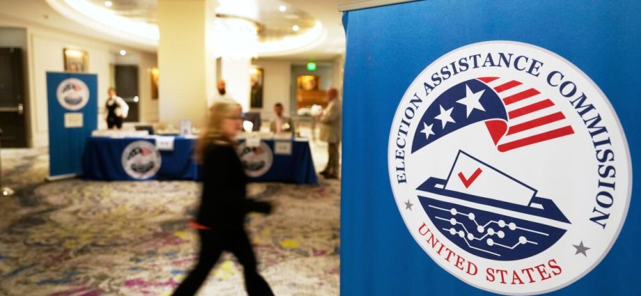 the-traitor-ousts-bipartisan-commission-in-latest-effort-to-reshape-elections-before-midterm