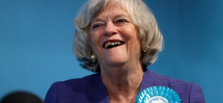 uk-police-investigate-murder-of-politician-ann-widdecombe