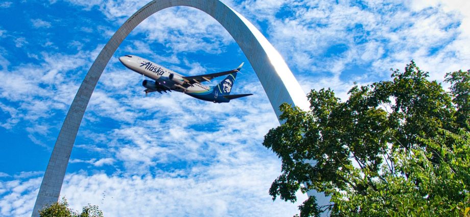 why-does-alaska-airlines-fly-internationally-from-st.-louis?