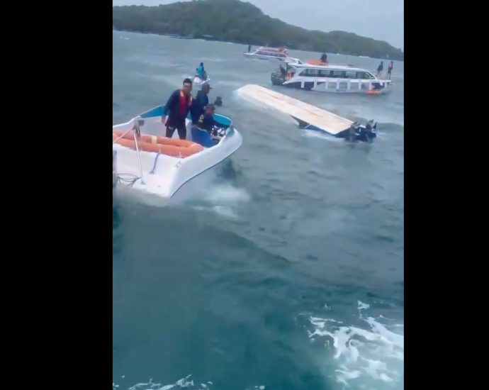 indian-tourists-killed-after-speedboat-capsizes-in-vietnam