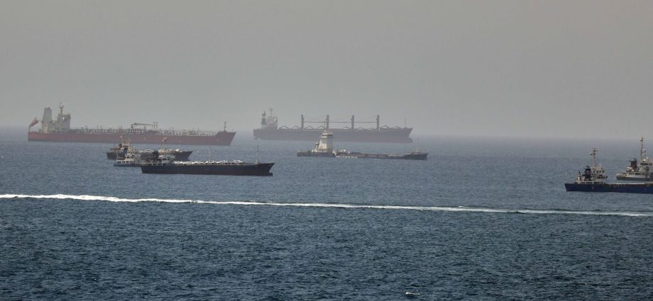 mediators-push-us-iran-talks-in-qatar-and-oman-to-avert-escalation