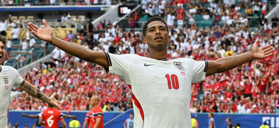 bellingham-scores-twice-as-england-beat-norway-2-1-to-reach-world-cup-semis