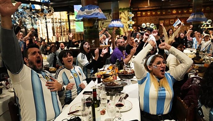 argentina-fans-erupt-as-messi’s-men-reach-world-cup-semifinal