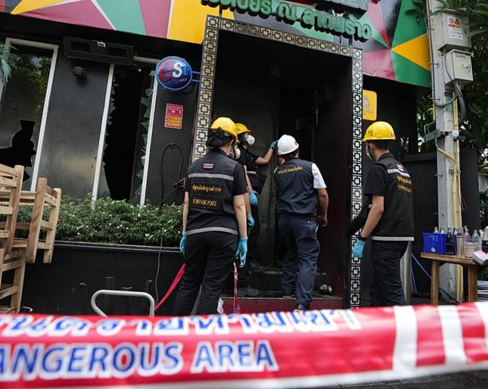 fire-at-pub-on-outskirts-of-bangkok-kills-at-least-27-people-and-injures-dozens