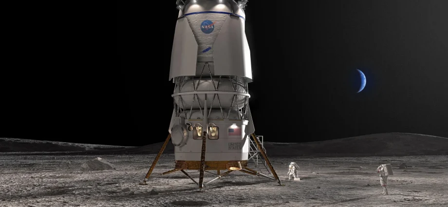 future-moon-landings-could-wipe-out-clues-to-how-life-began-on-earth