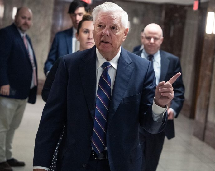 graham’s-passing-disrupts-committee-agendas,-opens-new-gop-fight-for-his-seat