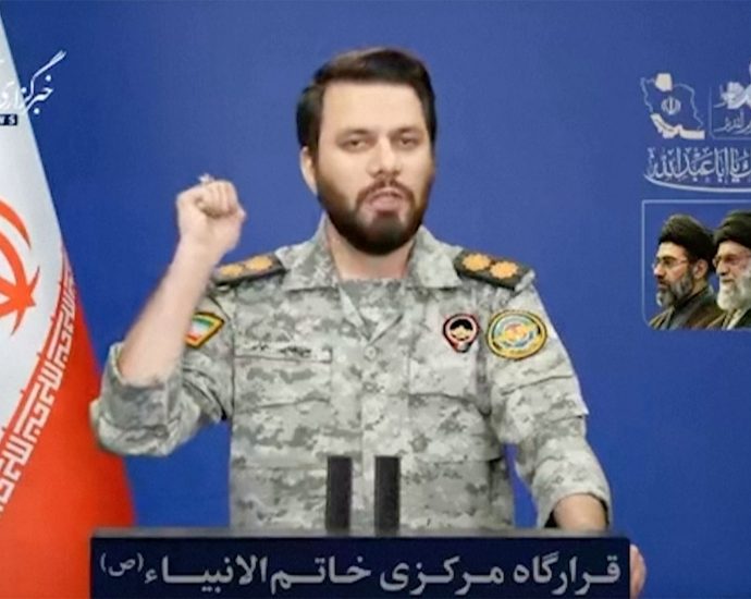 iran-military-warns-us-against-strait-of-hormuz-‘interference’