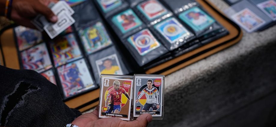 world-cup-2026-sticker-swap-draws-thousands-for-guinness-world-record-attempt