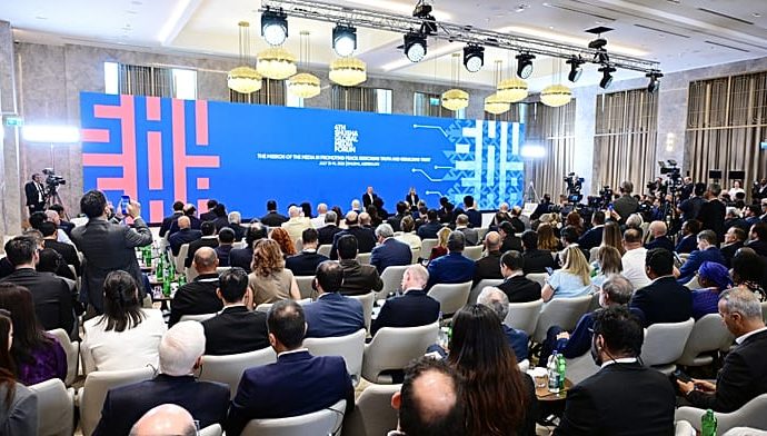 peace-is-possible,-aliyev-tells-global-media-forum-in-shusha
