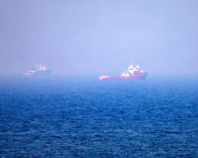The Traitor’s Threat to Impose Fees in the Strait of Hormuz Contradicts His Aides