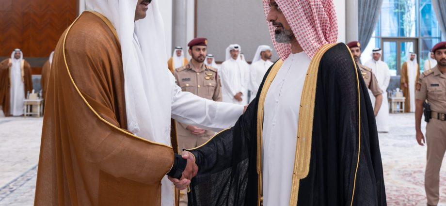 which-world-leaders-are-visiting-qatar-to-pay-their-condolences?