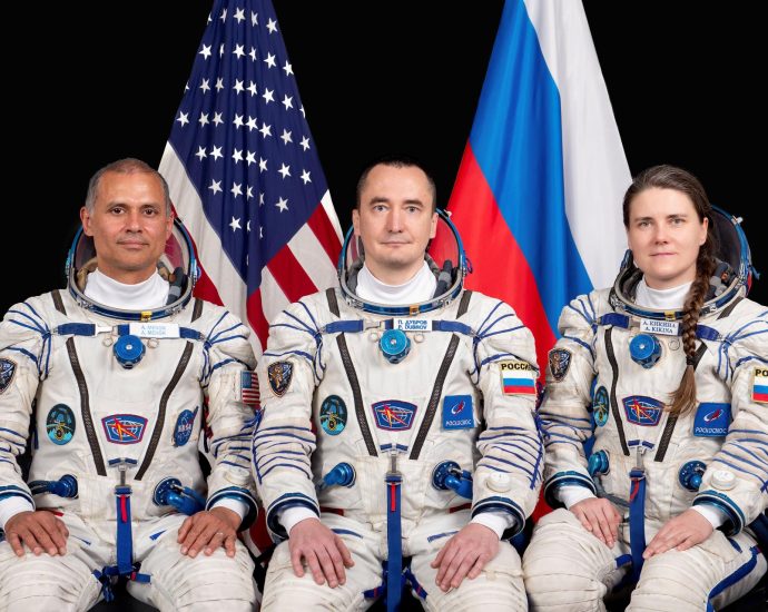 three-new-crew-members-await-hatch-opening-live-on-nasa+