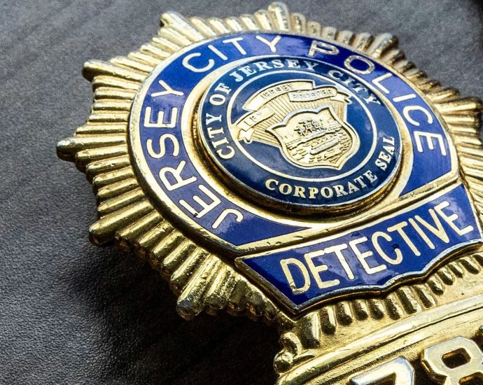 3-teens-arrested-after-acid-attack-on-6-women-in-new-jersey