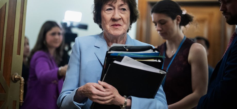 ice-and-the-senate-react-to-the-latest-shootings:-from-the-politics-desk