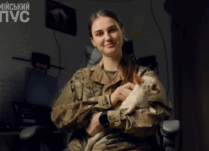 this-ukrainian-female-soldier-flies-one-of-war’s-heaviest-drones.-she-turns-down-promotion-twice-to-keep-doing-it