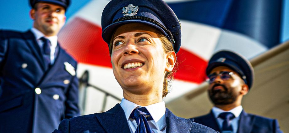 here’s-what-a-british-airways-widebody-captain-actually-earns-in-2026-vs.-a-rookie-first-officer