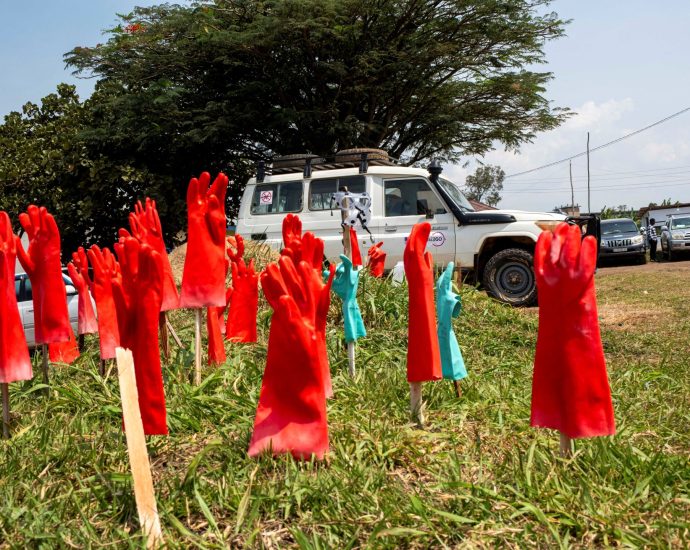 drc-ebola-cases-surpass-2,000-as-more-health-workers-begin-strike