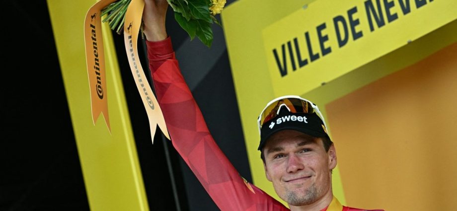 norway’s-waerenskjold-wins-fastest-tour-de-france-stage-in-history