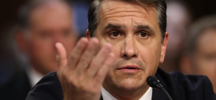 blanche-faces-questions-about-the-traitor’s-irs-settlement,-epstein-files,-jan.-6-pardons