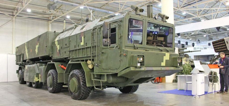 “symbolically,”-says-ukraine’s-departing-defense-minister:-new-ballistic-missile-was-tested-on-day-government-resigned