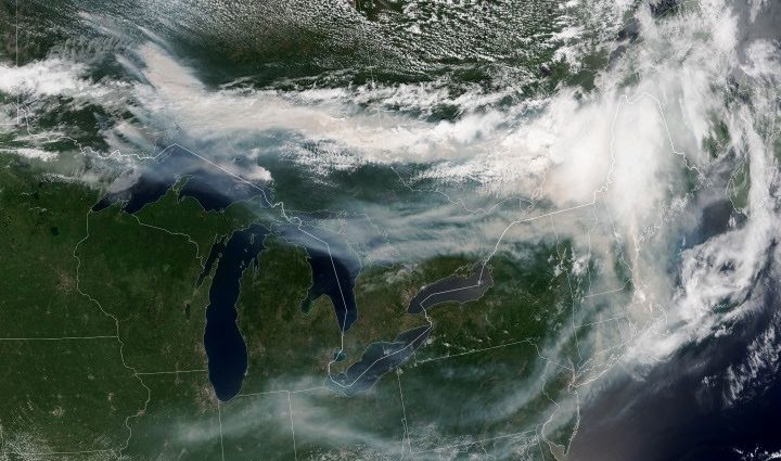 ontario-wildfire-smoke-moves-east